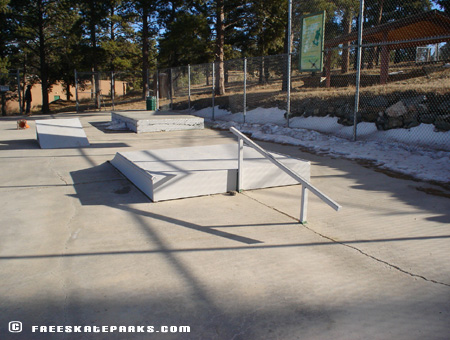 Launch Ramp, Funbox W/ Rail and Manual Pad.