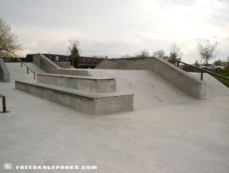 3. Lakewood Link Skatepark - More ledges and rails!